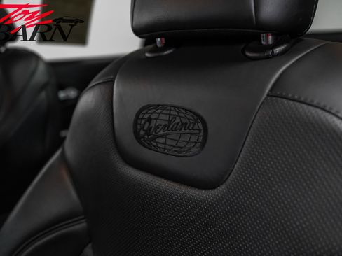 Used 2019 Jeep Cherokee Overland w/ Technology Group image 20