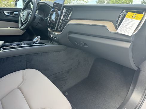New 2026 Volvo XC60 B5 Core w/ Protection Package image 12