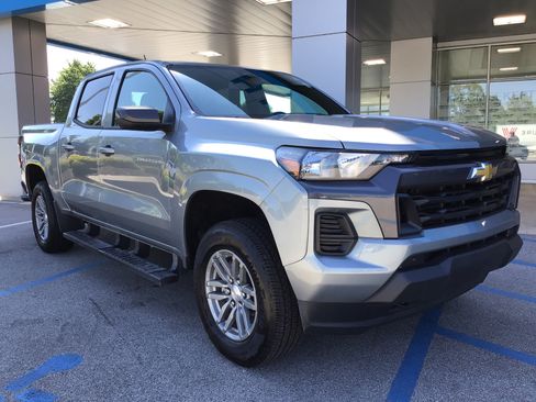 New 2026 Chevrolet Colorado LT w/ Advanced Trailering Package AWD/4WD image 4