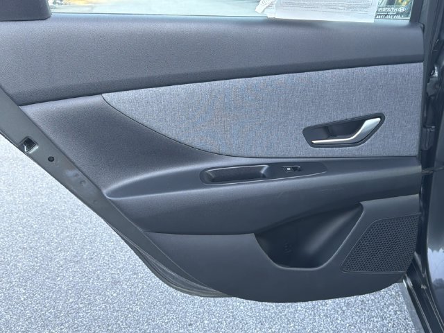 Certified 2024 Hyundai Elantra Limited FWD image 25