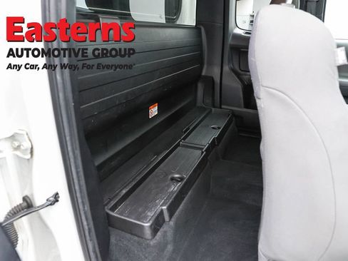 Used 2023 Toyota Tacoma SR RWD image 22