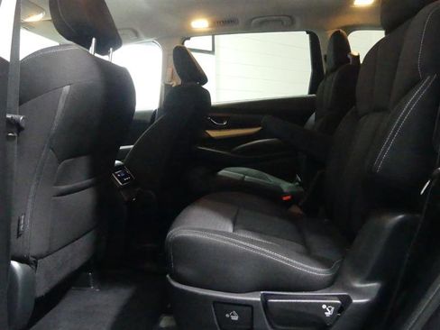 Used 2020 Subaru Ascent Premium w/ Convenience Package image 28