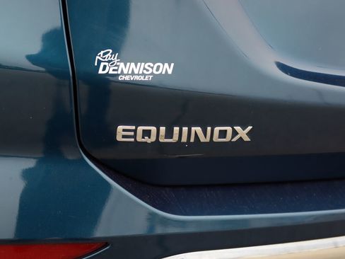 Used 2020 Chevrolet Equinox LT FWD image 32