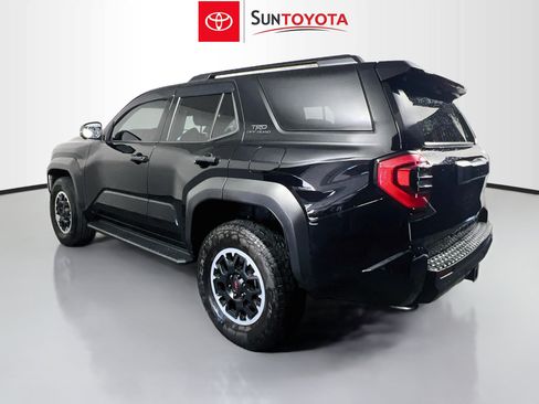 Used 2025 Toyota 4Runner TRD Off-Road Premium AWD/4WD image 6