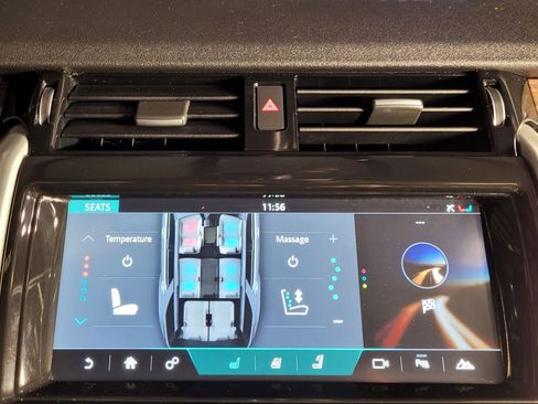 Used 2018 Land Rover Discovery HSE Luxury image 36