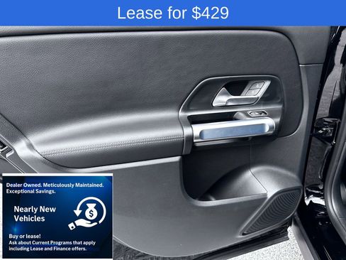 Used 2025 Mercedes-Benz GLB 250 4MATIC image 28