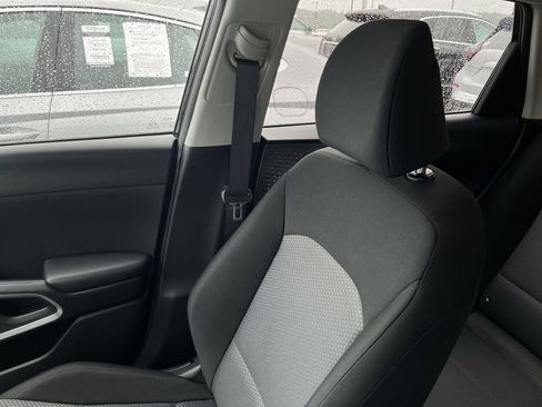 Used 2025 Kia Soul LX w/ LX Technology Package FWD image 22