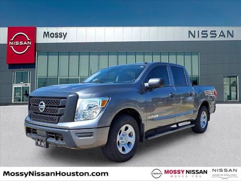 Certified 2020 Nissan Titan S w/ S Utility Package image 3