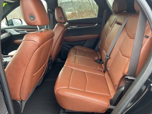 Used 2021 Cadillac XT5 Premium Luxury image 21