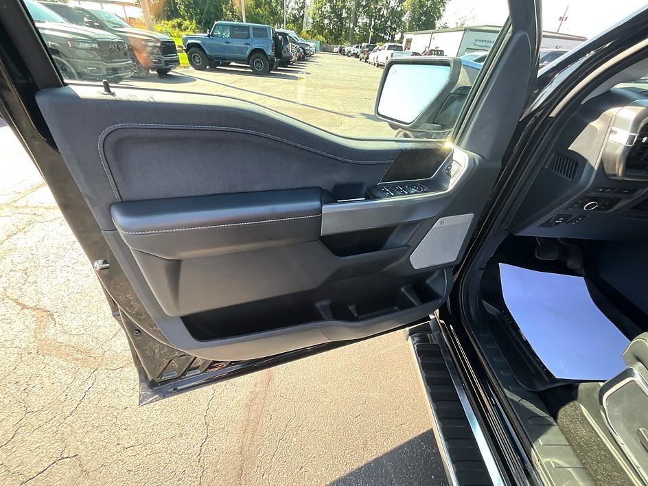 Used 2022 Ford F150 Lariat AWD/4WD image 12
