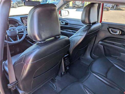 Certified 2023 Jeep Compass Limited image 25