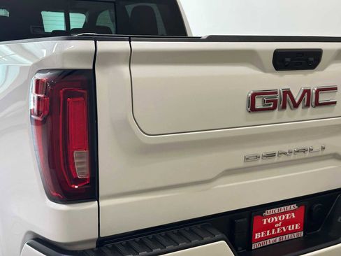 Used 2022 GMC Sierra 1500 Denali AWD/4WD image 7