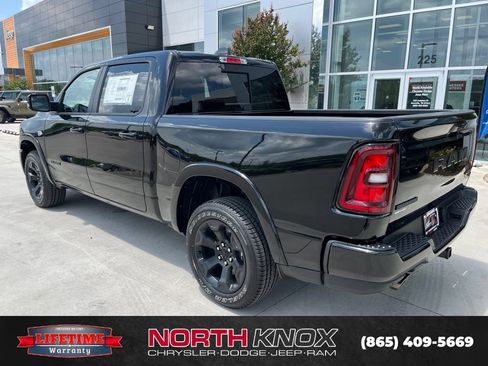 New 2026 RAM 1500 Big Horn AWD/4WD image 16