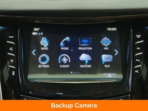 Used 2018 Cadillac Escalade Luxury AWD/4WD image 17