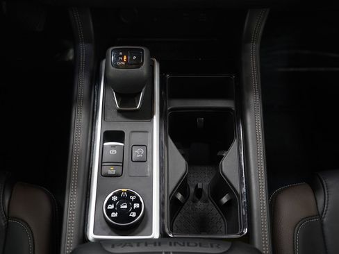 Used 2023 Nissan Pathfinder Platinum w/ Lighting Package (N93) image 16