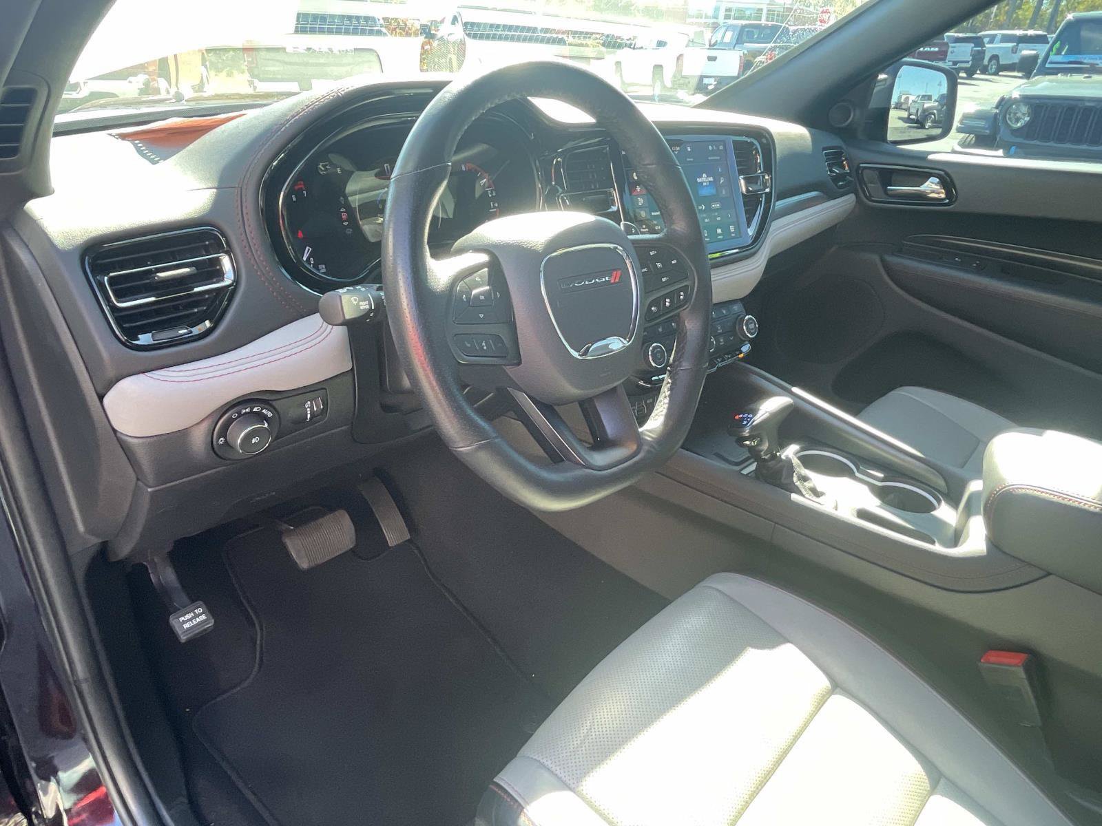 Used 2023 Dodge Durango GT RWD image 26