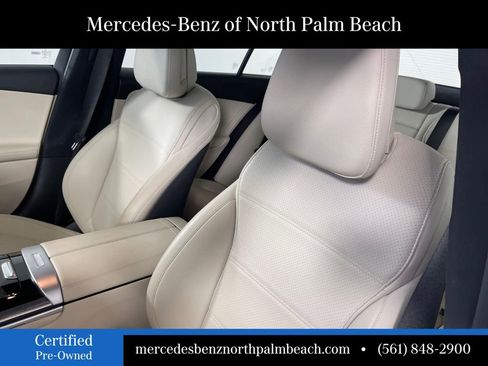 Certified 2022 Mercedes-Benz C 300 4MATIC Sedan image 11