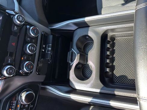 Used 2022 RAM 1500 Big Horn AWD/4WD image 22
