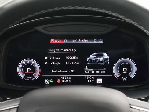 Used 2025 Audi Q8 Premium w/ Convenience Package AWD/4WD image 21