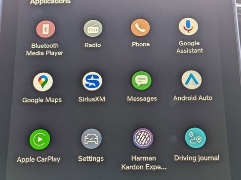 New 2026 Volvo XC90 B6 Plus w/ Protection Package Premier image 26