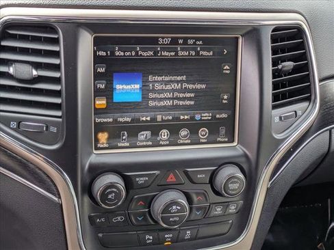 Used 2014 Jeep Grand Cherokee Limited RWD image 13