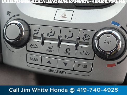 Used 2017 Chevrolet Equinox LT image 19