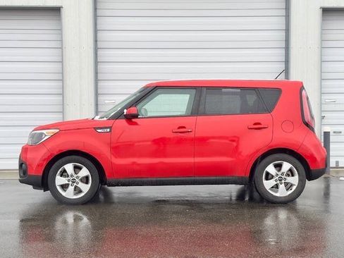 Used 2019 Kia Soul w/ Option Group 020 FWD image 8