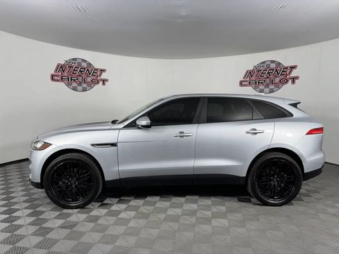 Used 2017 Jaguar F-PACE Premium AWD/4WD image 4