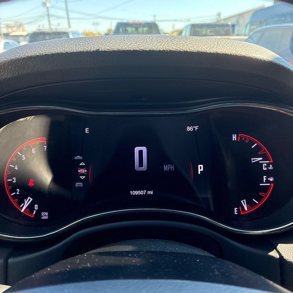 Used 2019 Dodge Durango R/T w/ Blacktop Package AWD/4WD image 8