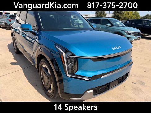 Used 2024 Kia EV9 Land AWD/4WD image 5