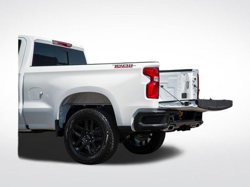 New 2026 Chevrolet Silverado 1500 LT Trail Boss w/ Convenience Package II AWD/4WD image 10