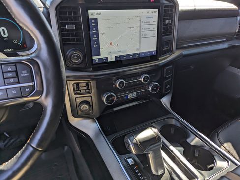 Certified 2022 Ford F150 Platinum w/ Equipment Group 701A High image 11