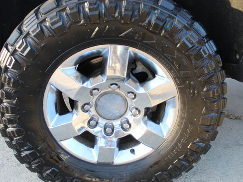 Used 2015 GMC Sierra 2500 SLT w/ Duramax Plus Package image 39