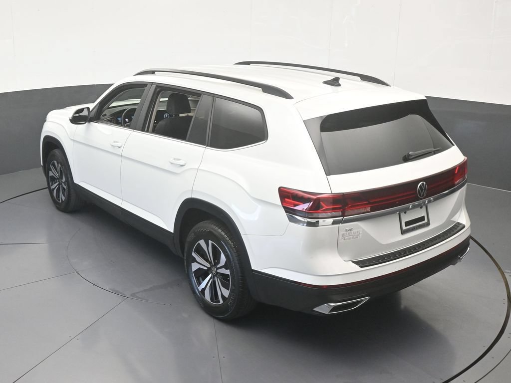 Used 2026 Volkswagen Atlas SE FWD image 44