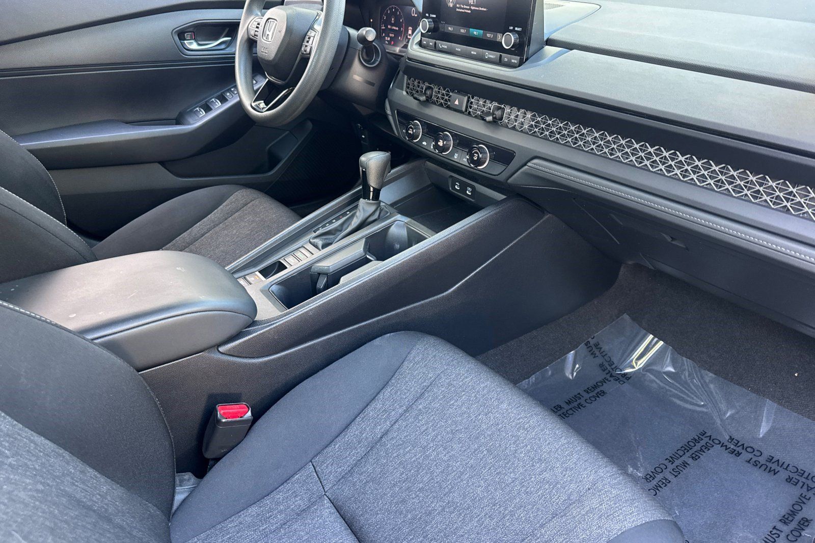 Used 2024 Honda Accord LX image 31