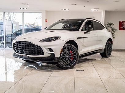 New 2026 Aston Martin DBX 707