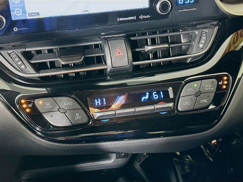 Used 2019 Toyota C-HR Limited image 22