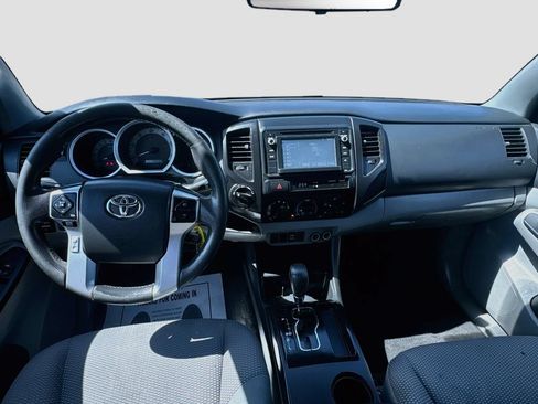 Used 2014 Toyota Tacoma 4x4 Access Cab w/ Convenience Package image 23