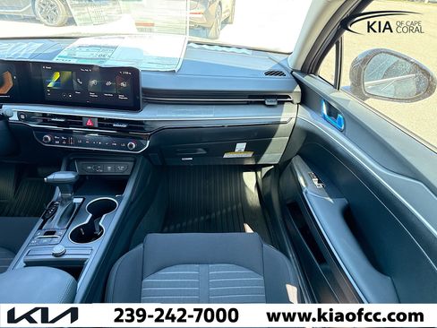New 2026 Kia K5 LXS image 17