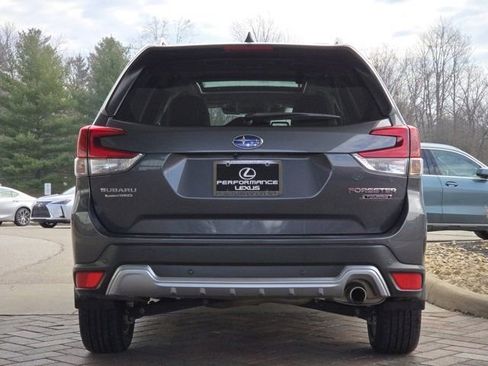 Used 2022 Subaru Forester Touring image 24