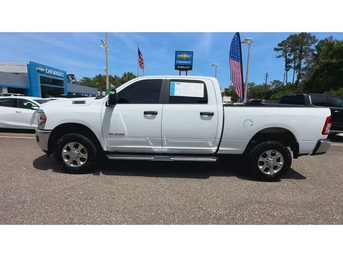 Used 2024 RAM 2500 Big Horn w/ Off Road Package AWD/4WD image 5