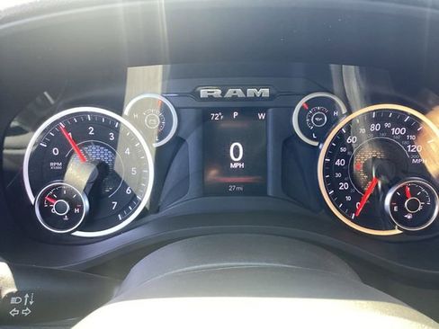 New 2026 RAM 1500 4x4 Crew Cab image 16