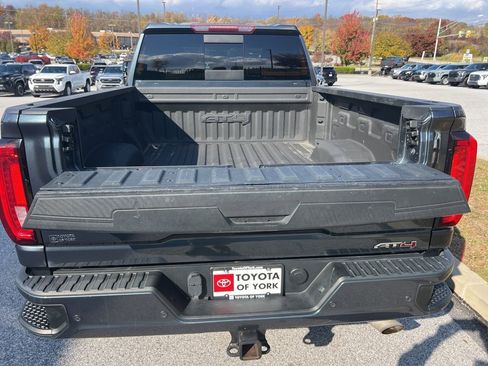 Used 2020 GMC Sierra 2500 AT4 w/ AT4 Premium Package image 25