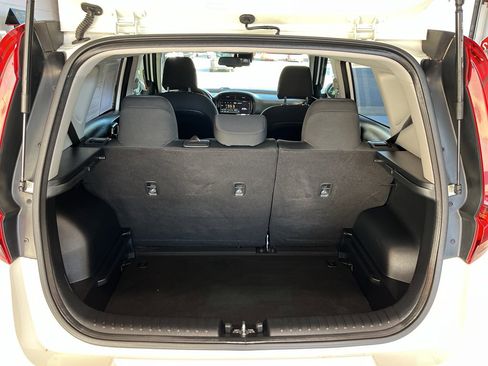 Used 2022 Kia Soul EX image 8