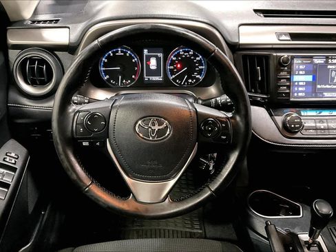 Used 2016 Toyota RAV4 XLE image 6