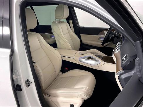 Used 2025 Mercedes-Benz GLS 450 GLS 450 image 7
