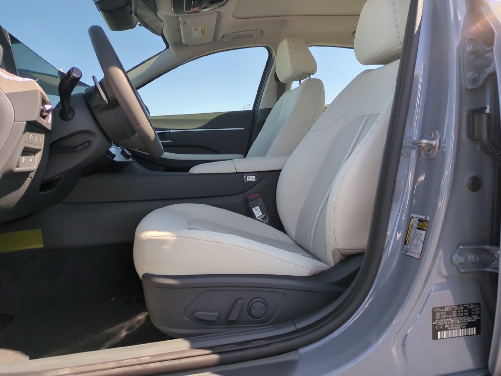 New 2026 Hyundai Sonata SEL FWD image 14