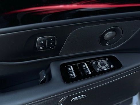 New 2026 Lincoln Nautilus Premier w/ Equipment Group 102A AWD/4WD image 14