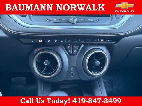 Used 2023 Chevrolet Blazer Premier AWD/4WD image 37