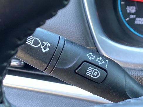 Used 2019 Chevrolet Traverse Premier AWD/4WD image 20